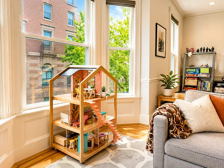 39 Old Harbor St #2 — Photo 9