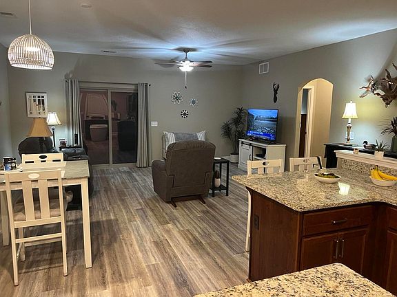 3rd image of 169 Siena Boulevard