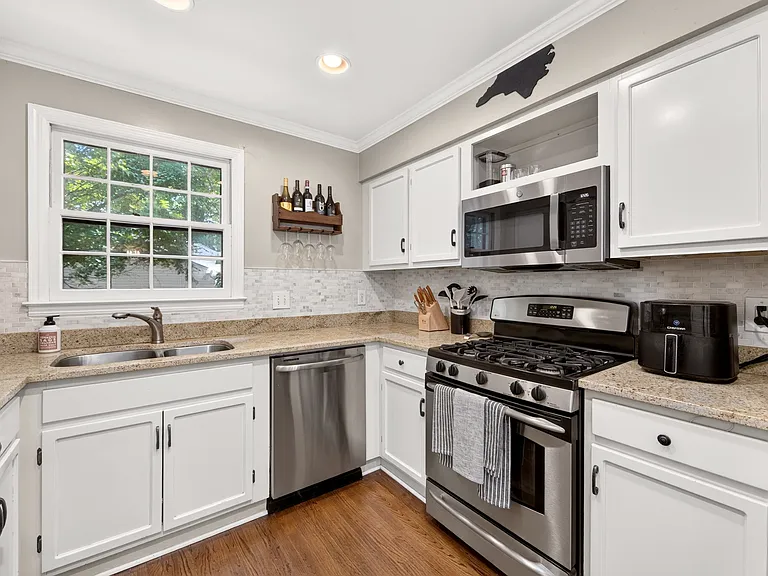 5311 Furman Pl — Photo 15