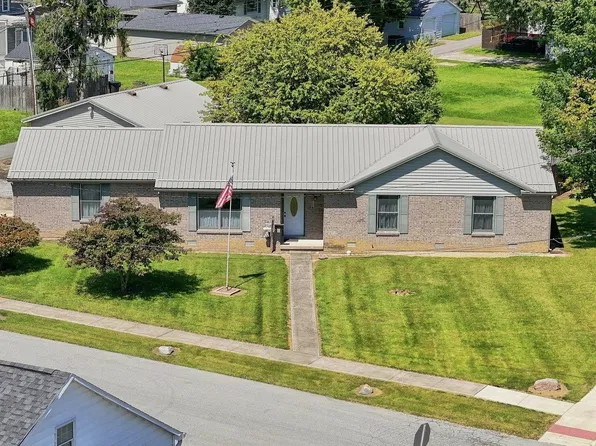 1310 Swan St, Huntington, IN 46750