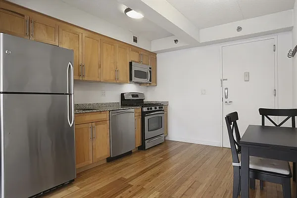 Sold by Citi Habitats | media 7