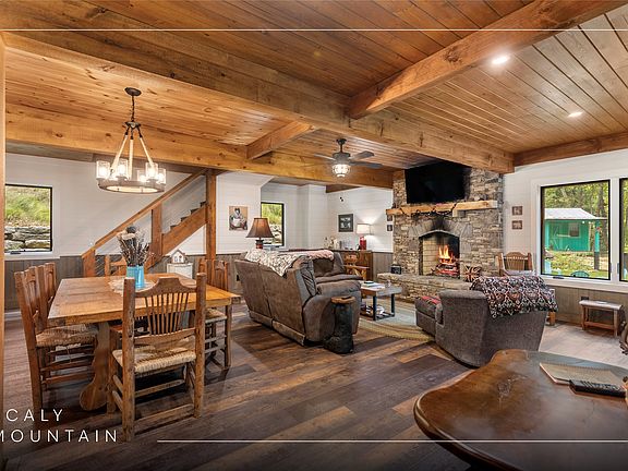 3rd image of 327 Lenhart Road