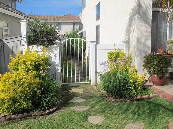 Custom gate, garden path