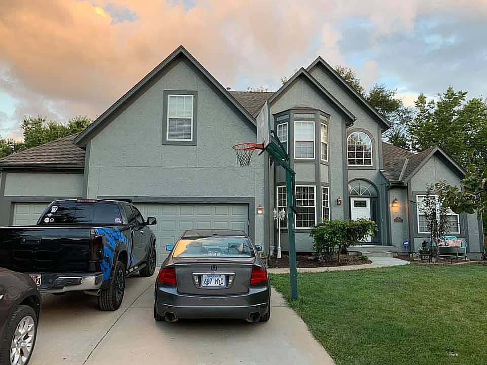 2nd image of 17511 W 158th St