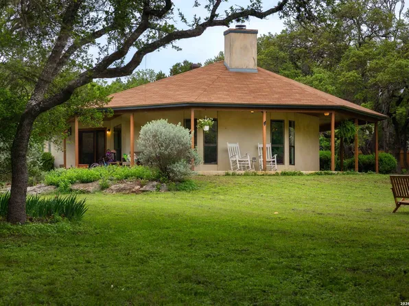 7965 GARDEN NORTH DR, San Antonio, TX 78266