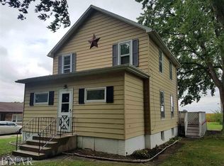 209 Locust St, Wenona, IL 61377