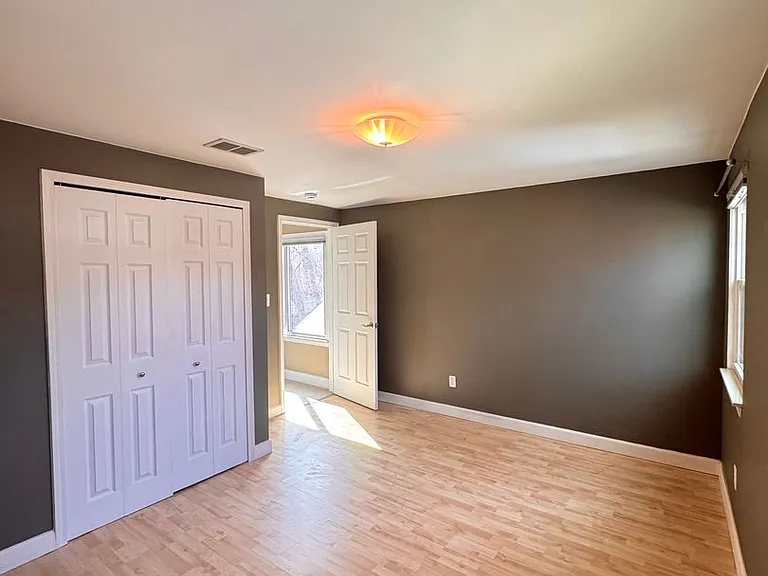 511 S Campbell Rd — Photo 13