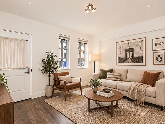 2nd image of 319A State St #1