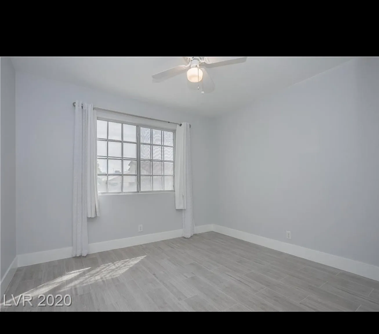 914 Clubview Dr — Photo 1