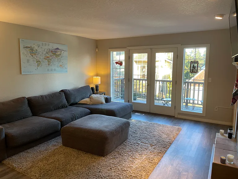 3036 SW Collins Ct — Photo 8