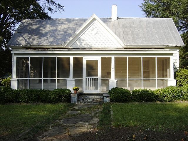 Charming Cottage