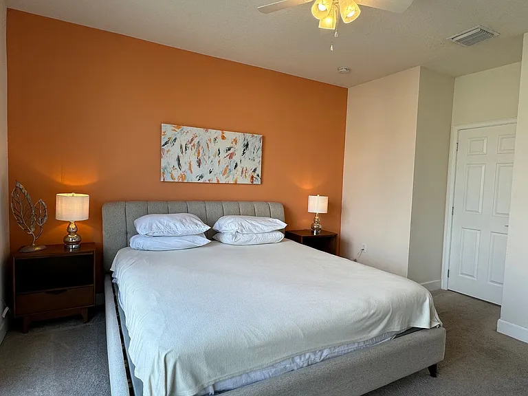 1641 Retreat Cir — Photo 13