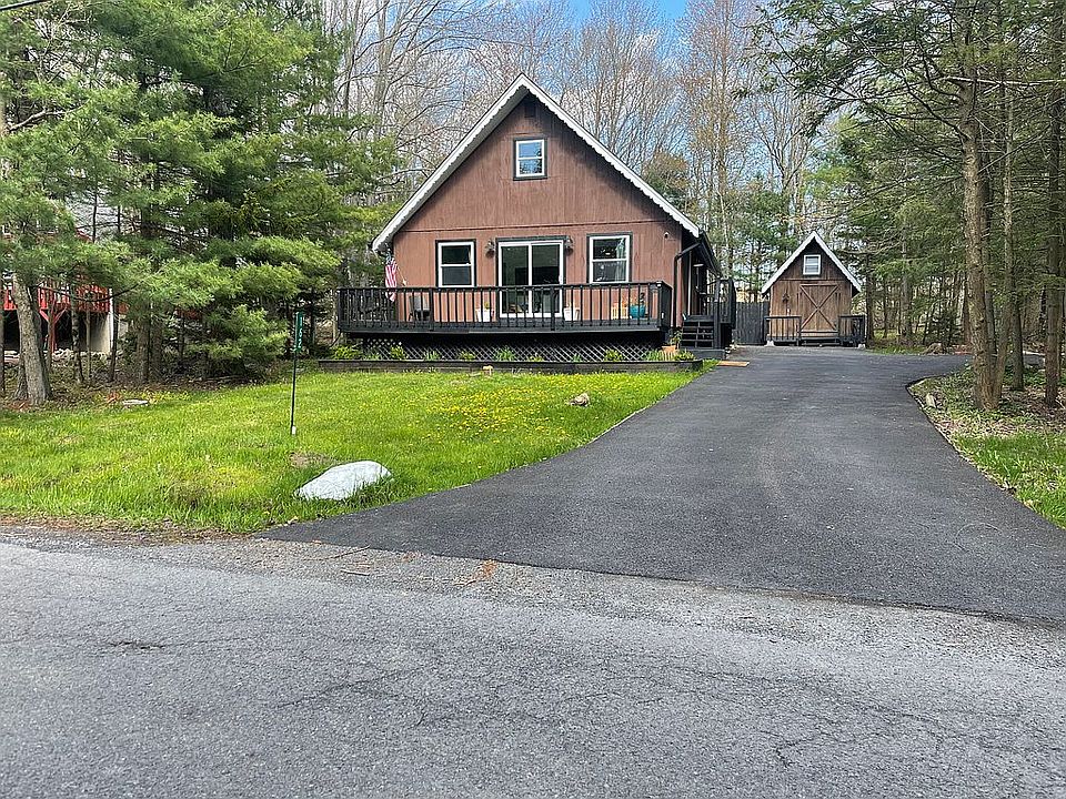 2nd image of 162 Nadine Blvd