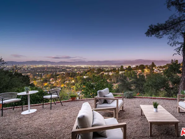 3720 Alta Mesa Dr, Studio City, CA 91604