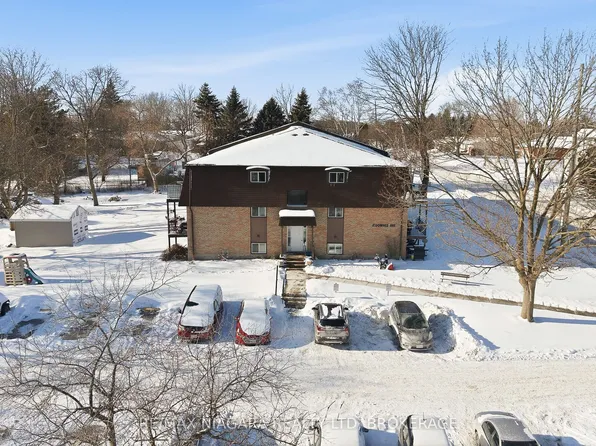 23 Downes Ave, Prince Edward County, ON K0K 2T0