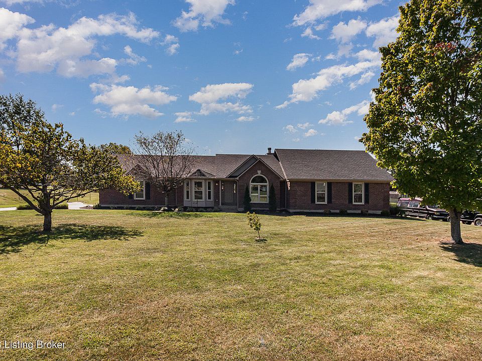 1st image of 141 Kamp Dr