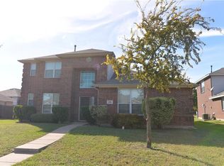 484 Shadygrove Dr, Lancaster, TX 75146