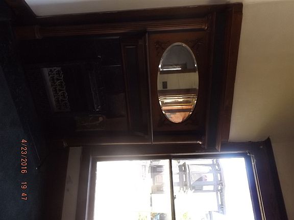 3rd image of 621 W Main St