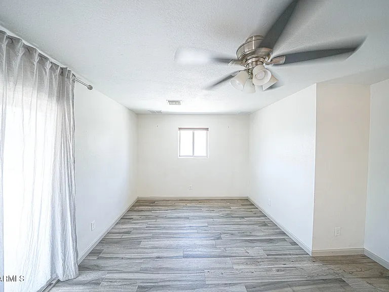 9315 E Dallas St — Photo 13