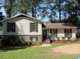 981 Robin Dr, Mount Olive, AL 35117