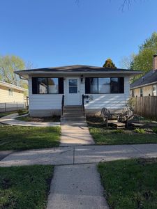953 Juno Ave, Saint Paul, MN, 55102