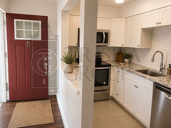 2nd image of 1335 Cedar Blvd #0