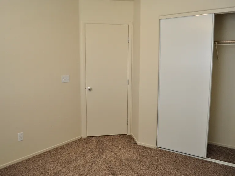 10137 Maidens Wreath Ct — Photo 17