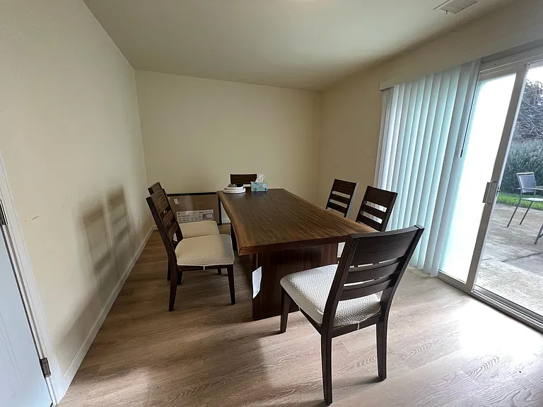 1302 Drexel Dr — Photo 7