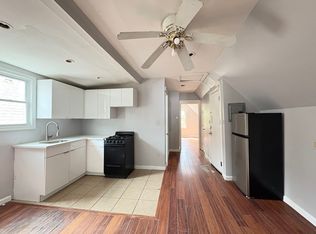 183 Wegman Pkwy #4, Jersey City, NJ 07305