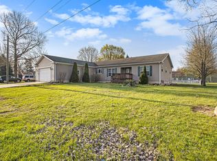 17026 H Dr S, Marshall, MI 49068