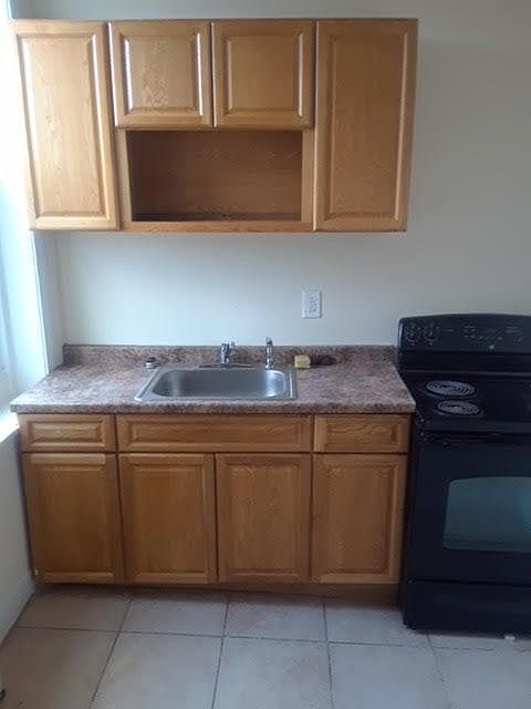 1st image of 3100 N 16th St #3C