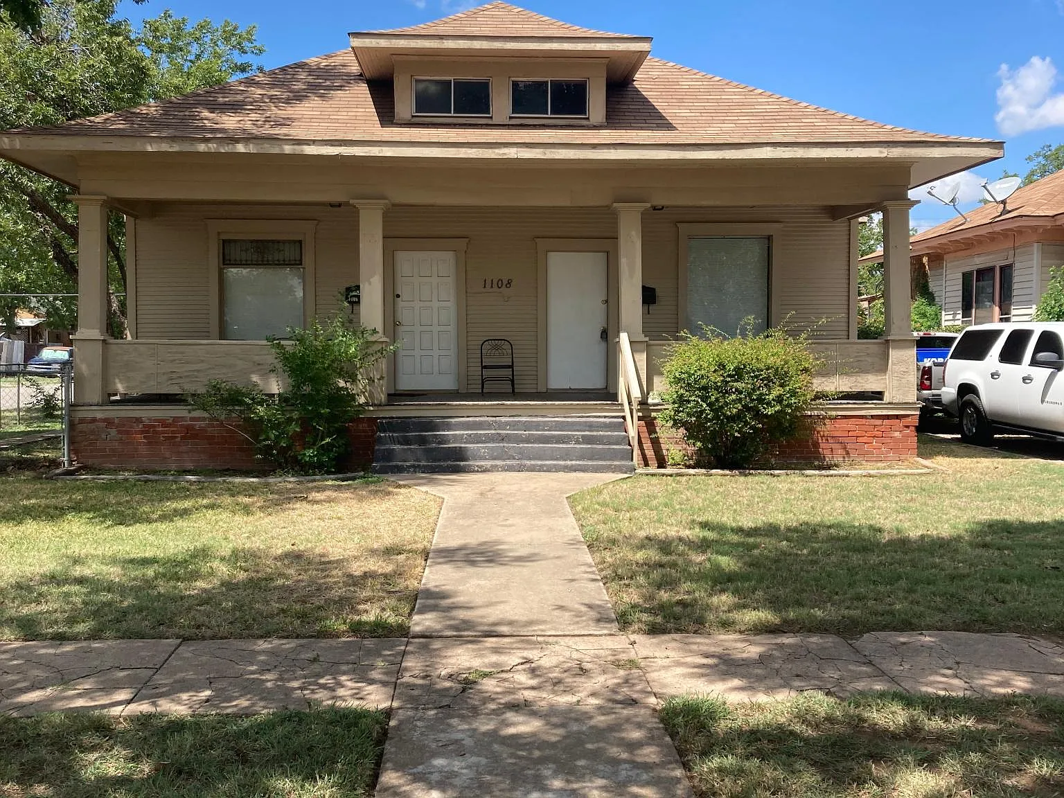 1108 Taylor Rd — Photo 3