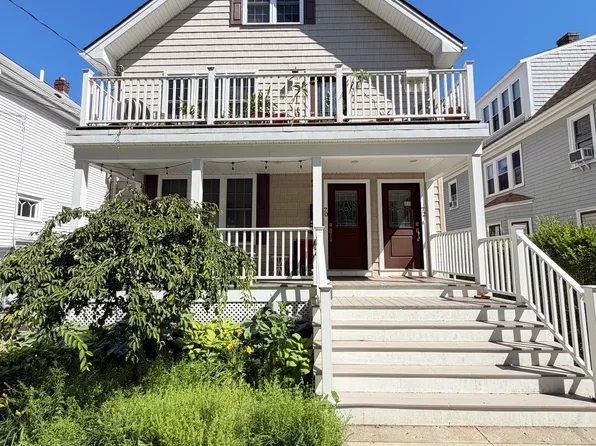 70 Thorndike St, Arlington, MA 02474