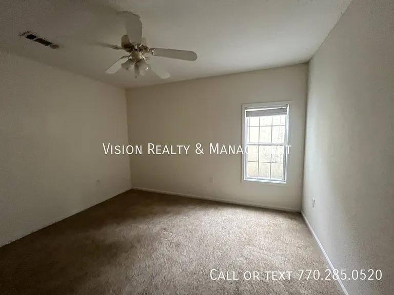111 Kaiser St — Photo 16
