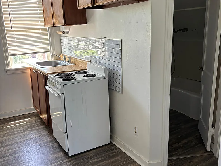 2916 Churchview Ave #3 — Photo 12