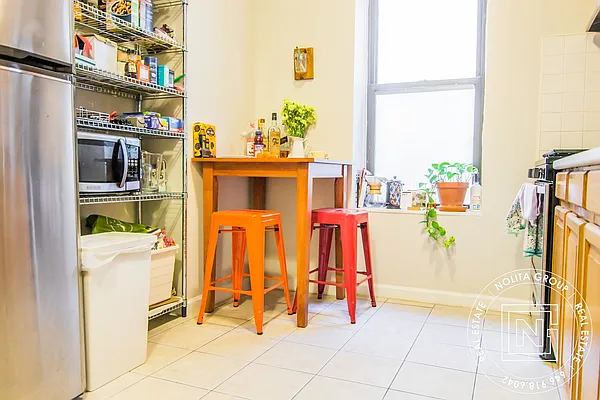 Rented by Nolita Group | media 15