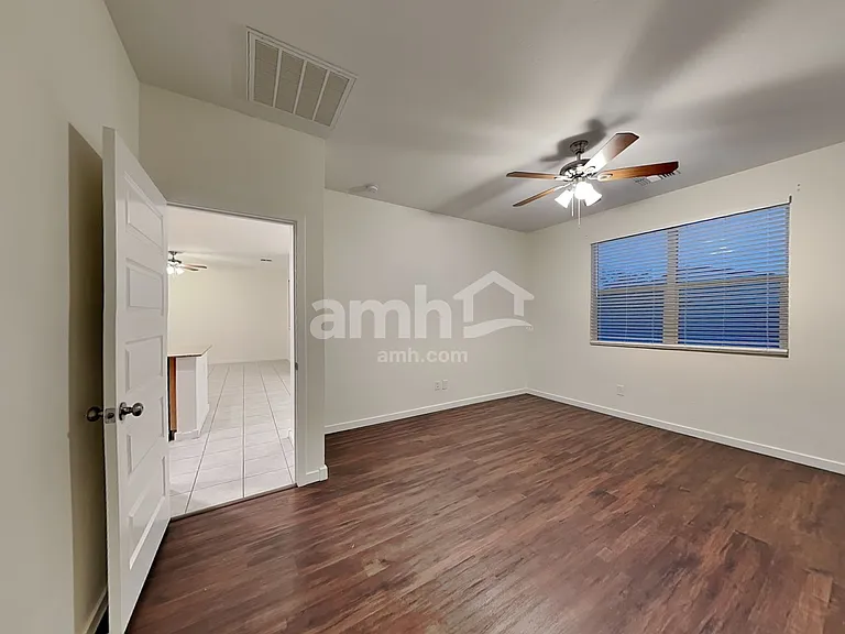 701 W Micanopy Trl — Photo 9