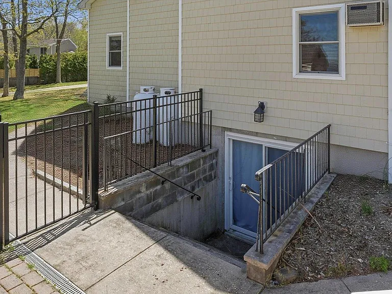 32 Red Creek Rd — Photo 15