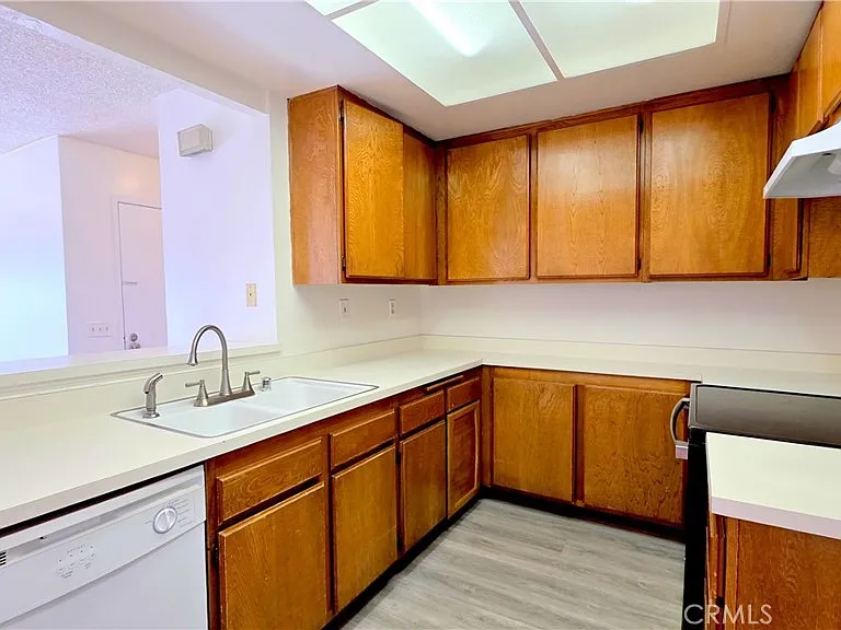 25 Carriage Way — Photo 5