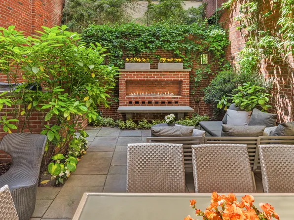 4 East 73rd Street image 6 of 31