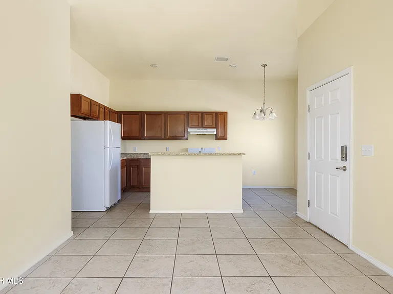 4120 Olympic Ave #B — Photo 13