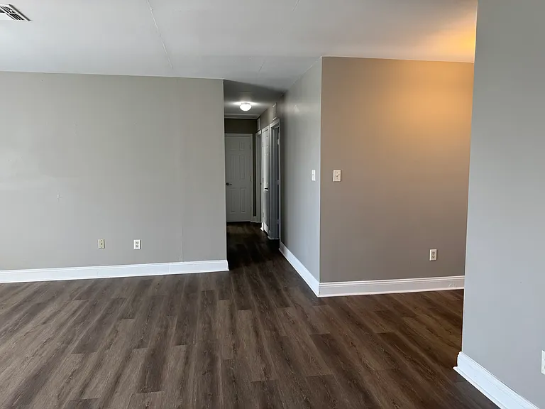 3911 18th St SW — Photo 5