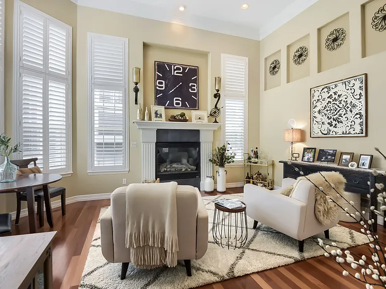 9181 Kornbrust Cir — Photo 11