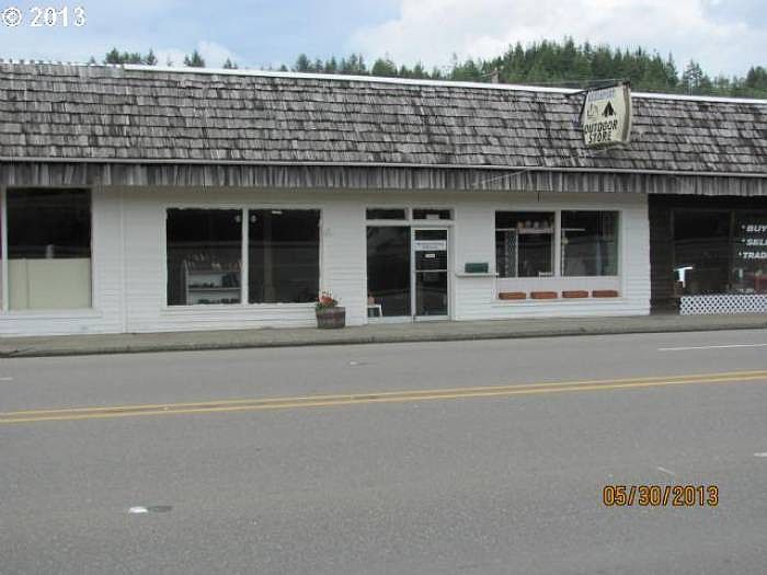 FRONT OF BUILDING