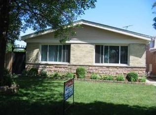 7401 Niles Center Rd, Skokie, IL 60077