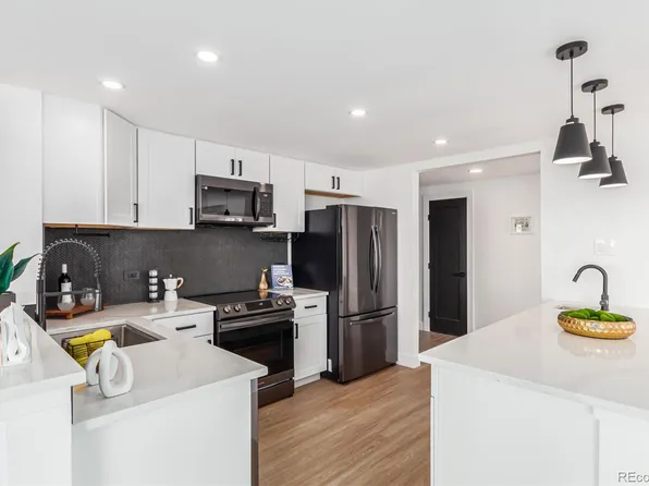 3131 E Alameda Avenue #705, Denver, CO 80209