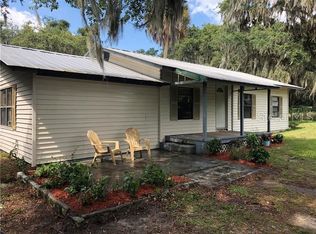 2220 Nichols Rd, Lithia, FL 33547
