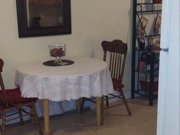 4th image of 225 Downes Ave #B