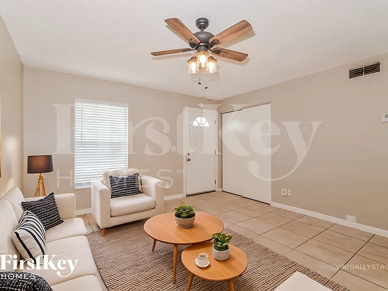 660 Flagler Dr — Photo 5