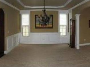 3820 Formby Rd, Naperville, IL 60564